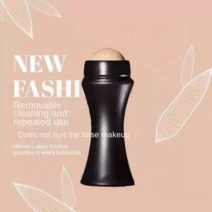 Wholesale Volcanic Face Roller Oil Control Massage Solution Oily Skin Facial Oil Absorbing Roller