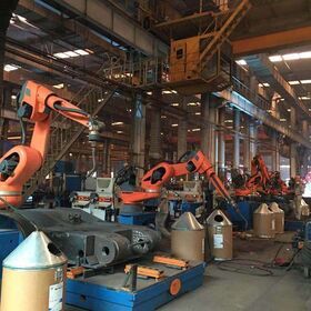 Manufacture   robot for welding