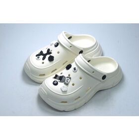 Wholesale Women soft sole fashionable slides slippers summer beach women EVA slides shoes for gift