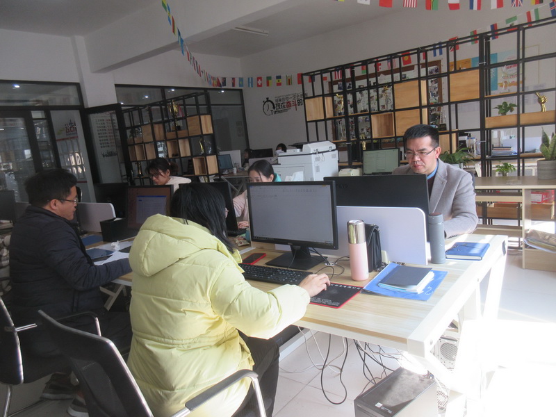 Pujiang Kingko Crafts Co., Ltd. Crystal Beads