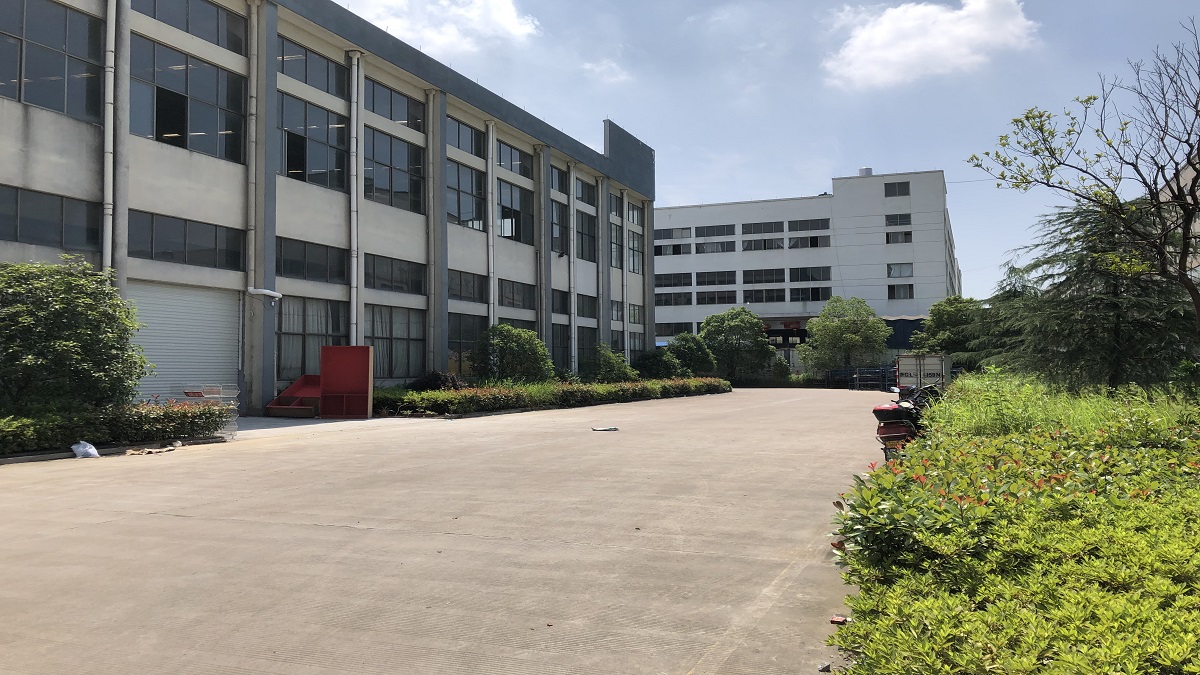 Xiamen Yuhanzhen Tech Co., Ltd. Electric Scooter