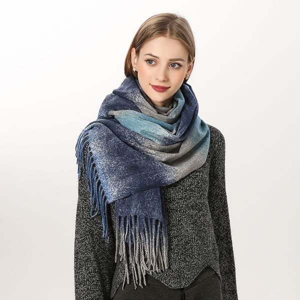 Soft Winter 2023 Twill Printed Square Large Women Scarf Wholesale print jacquard Scarf