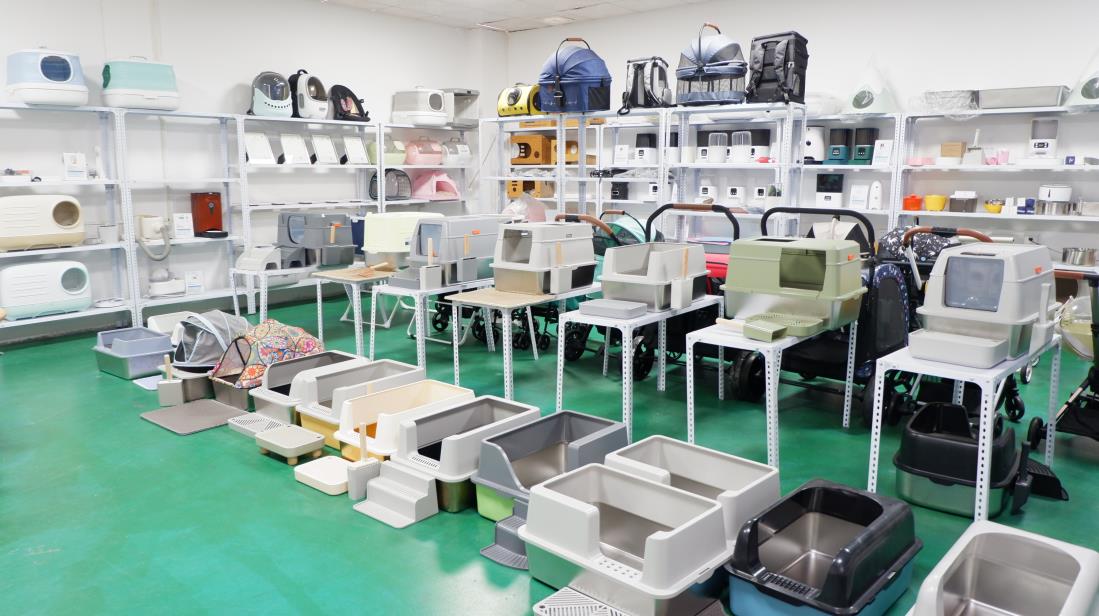 Zhongshan Petroom Life Technology Co., Ltd. Pet Dryer Box
