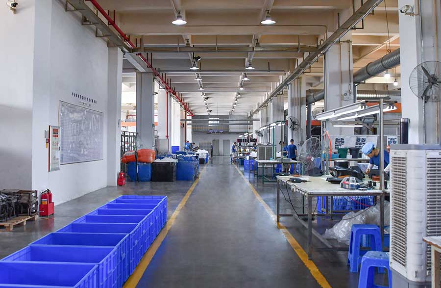 Zhongshan Light Venus Rotational Moulding and Electronics Ltd. Rotomolded Plastic Case