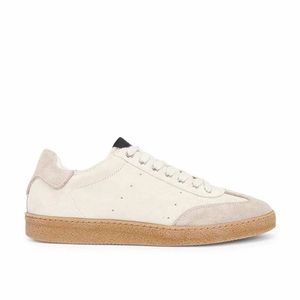 Custom Italian Leather Design Women Suede Shoes Top Quality Trending Sneakers Men Flat Shoes Walking Shoes