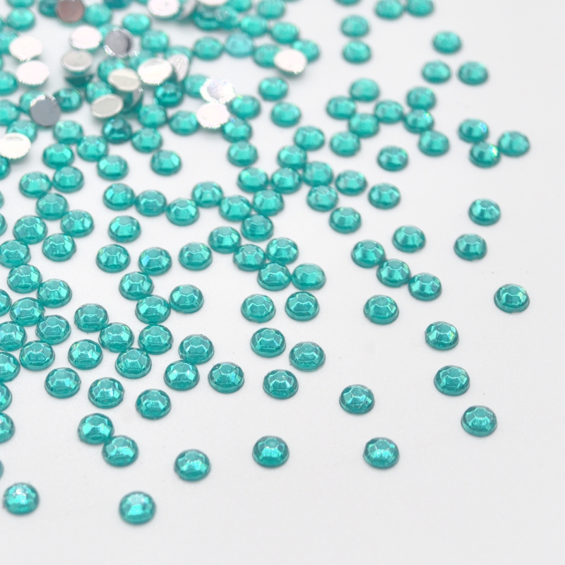 Yiwu City Zhenxiong Plastic Industry Co., Ltd. 2.7mm Crystal Round drills Embroidery Color Rhinestones Diamond Painting kit Sale Mosaic Stone Resin Gift Making
