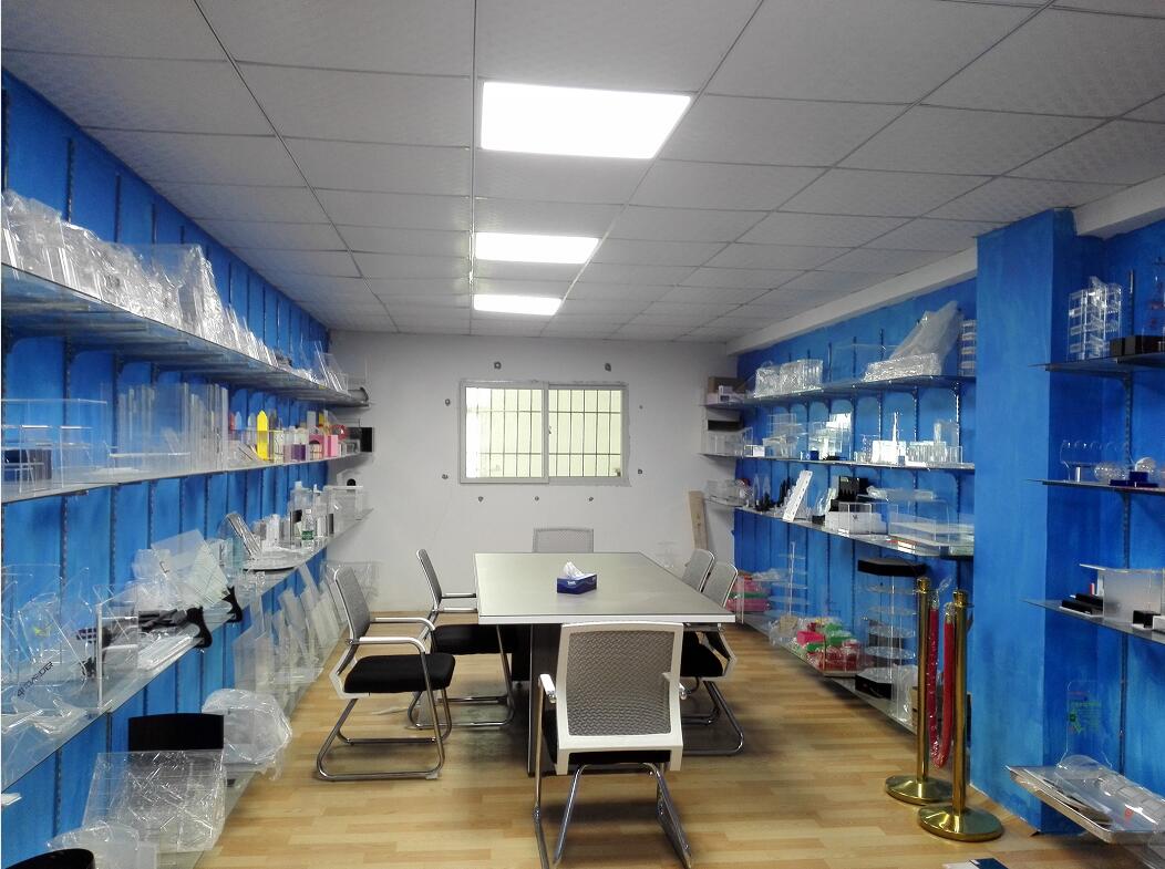 Shenzhen Stari Acrylic Fabrication Co., Ltd. factory image 2