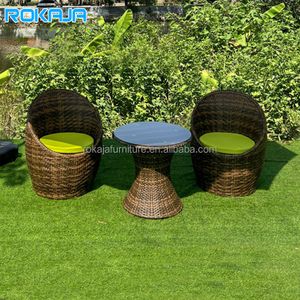 Modern Outdoor Egg Shaped Rattan Chair Set Patio Outdoor  Wicker Furniture Set Garden Table And Chairs Leisure Coffee Table Set