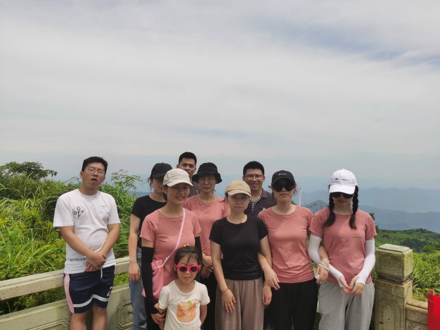 Yiwu Zhenhong Clothing Co., Ltd. Yoga Sets