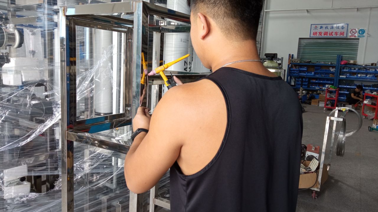 Guangdong Xinjieyuan Environmental Protection Technology Co., Ltd. Reverse Osmosis Water Filter Systems