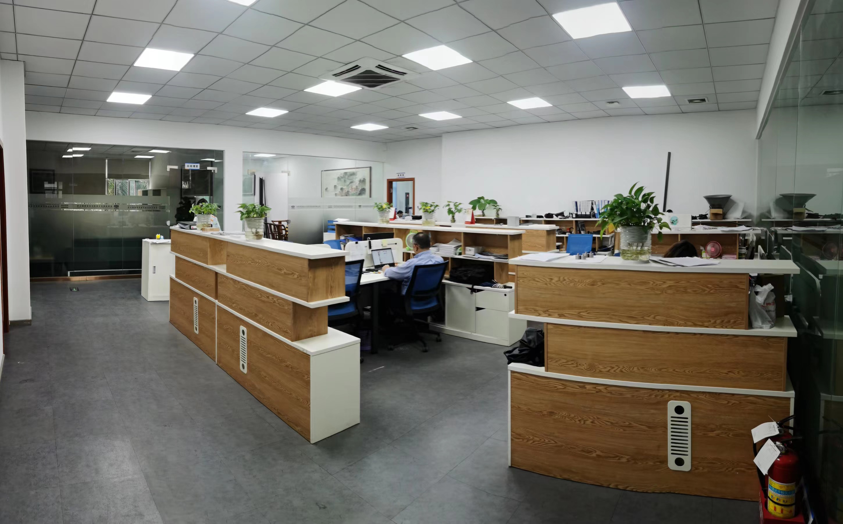 Dongguan One Victor Composite Technology Co., Ltd. Carbon Fiber Tubes