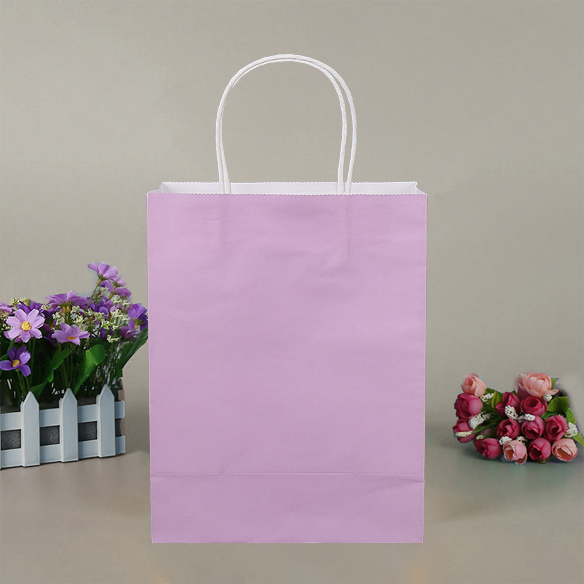 200pcs Animal Party Bags , Kraft Paper Bags Sweet Candy Gift Paper Bags with Handles for Kids Girls and Boys Birthday