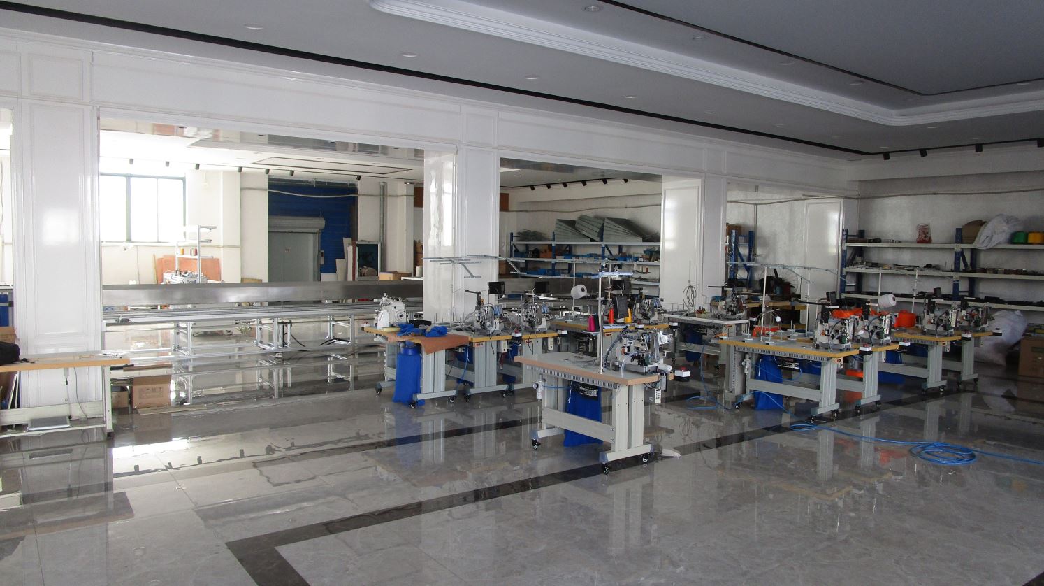 Taizhou Huangyan Zhisuo Imp & Exp Co., Ltd. Industrial Sewing Machines
