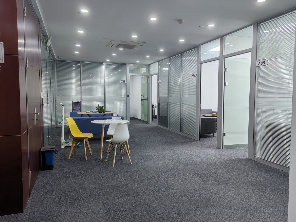 Suzhou Huiyingtonggang International Trade Co., Ltd. Hardware products