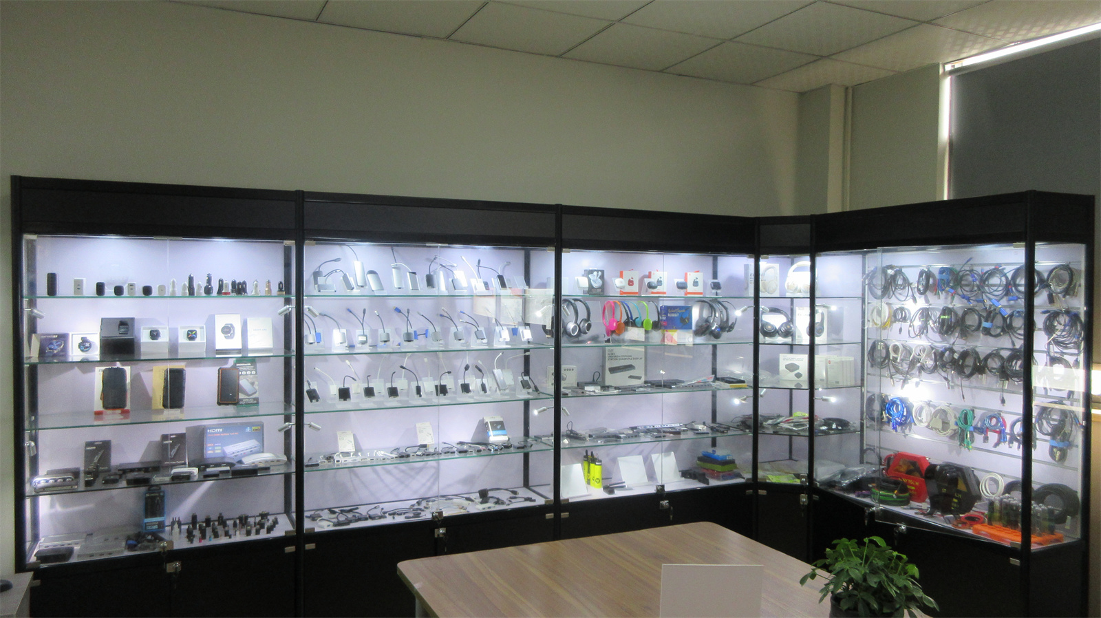 Changzhou Halee Electronics Co., Ltd. HDMI Cables
