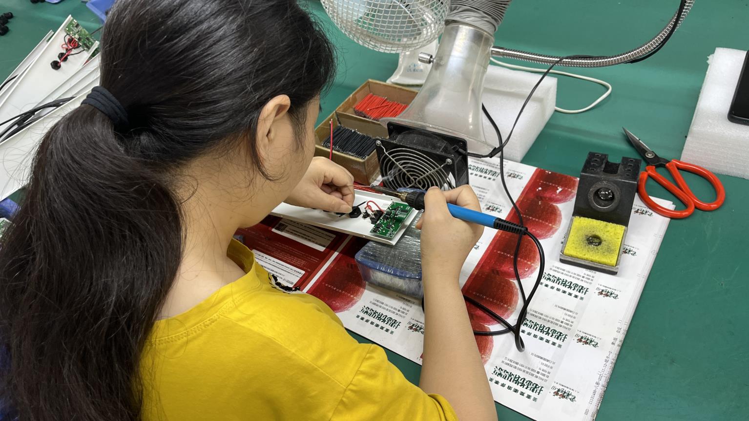 Shenzhen Mars Work Industrial Co., Ltd. factory image 1