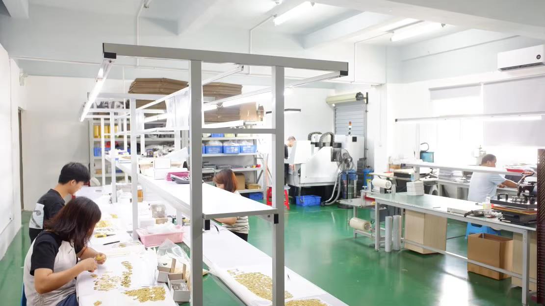 Shenzhen Tormany Arts&Crafts Co., Ltd. factory image 4