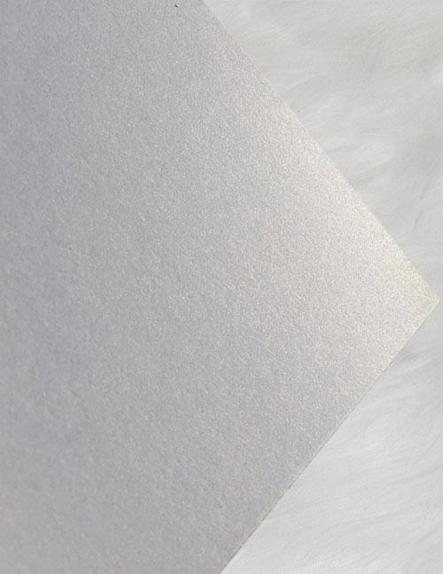 Qingdao Zhiguan Industry And Trade Co., Ltd. Accept Customizable Pearlscent Shimmer Metallic Craft Paper Pearl Net Flower Wrapping Paper