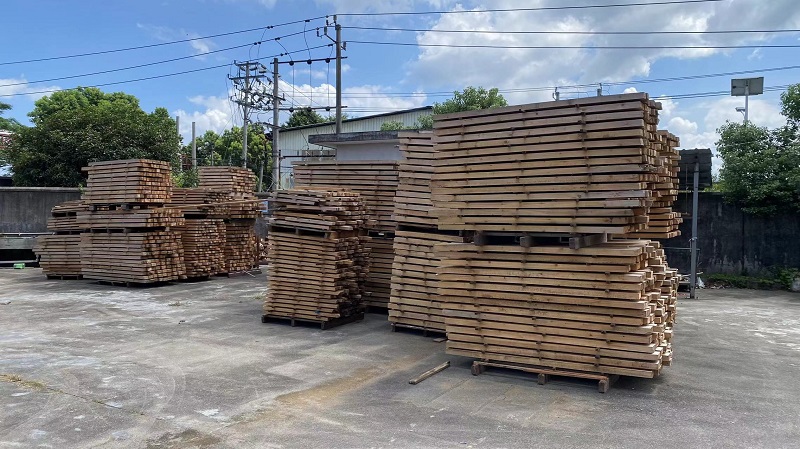 Fujian Minshan Import And Export Trade Co., Ltd. Wooden Chicken Coop