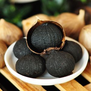 fresh black garlic  fermented solo black garlic from China for export