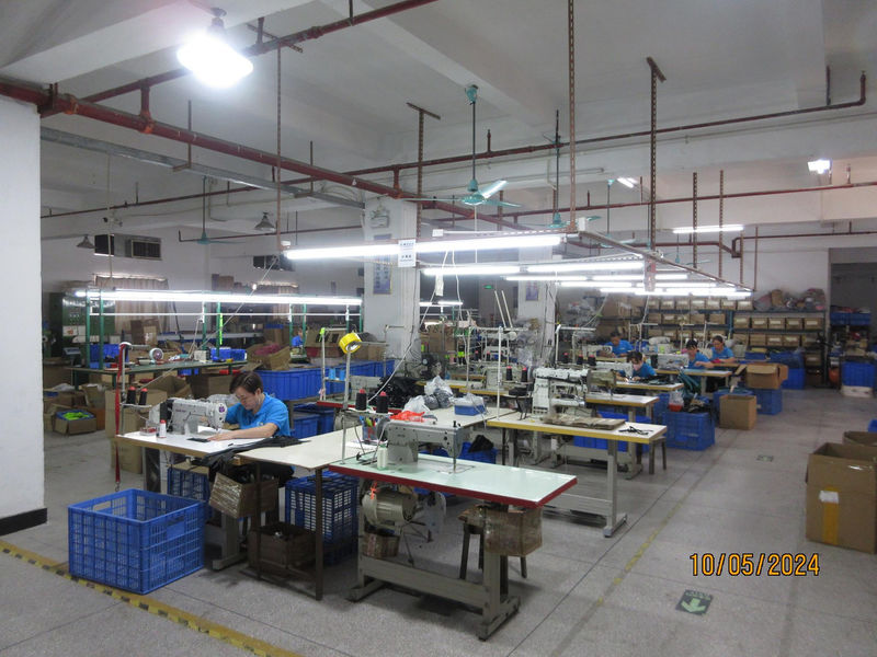 Dongguan Hongyang Youwei Intelligent Co., Ltd. pet collars