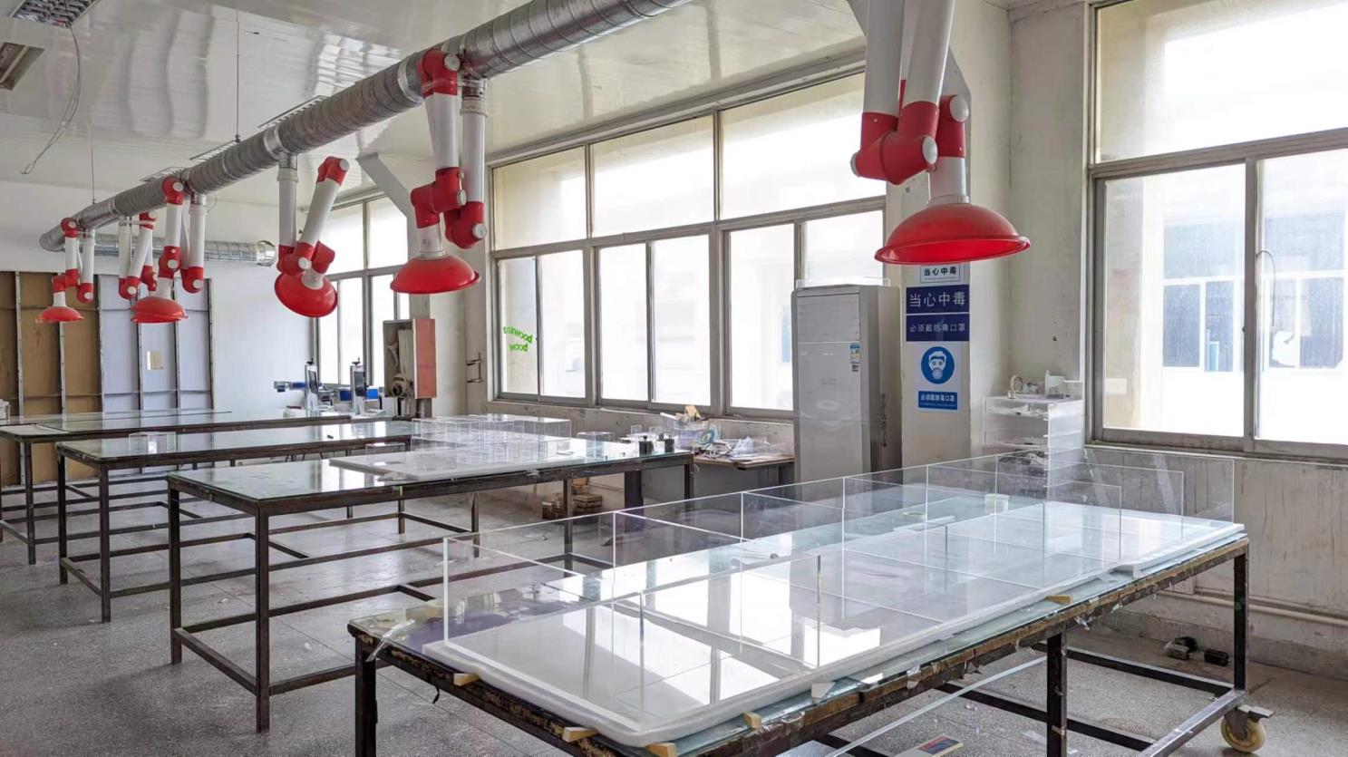 Shanghai Yubi Acrylic Display Co., Ltd. Acrylic Display Stands