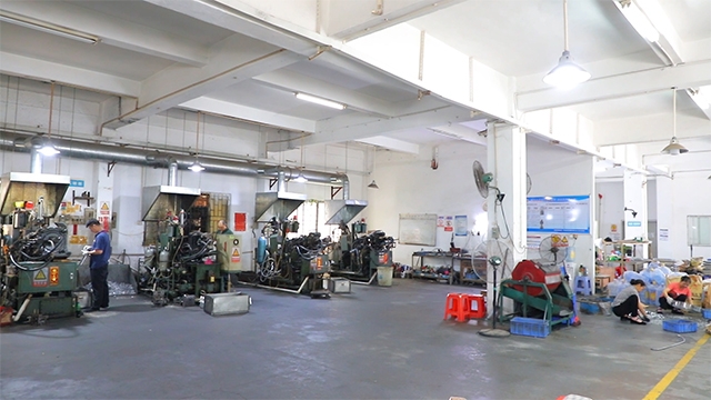 Guangzhou Unisy Arts and Crafts Co., Ltd. Metal Keychains