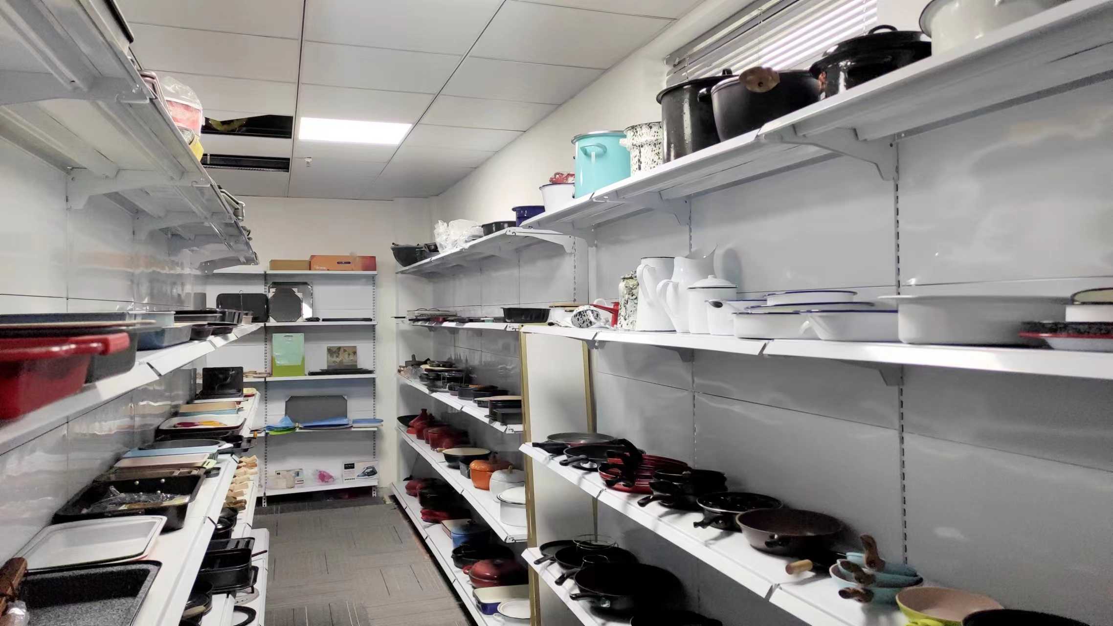 Ningbo Wonderful Import & Export Co., Ltd. Silicone Kitchenware