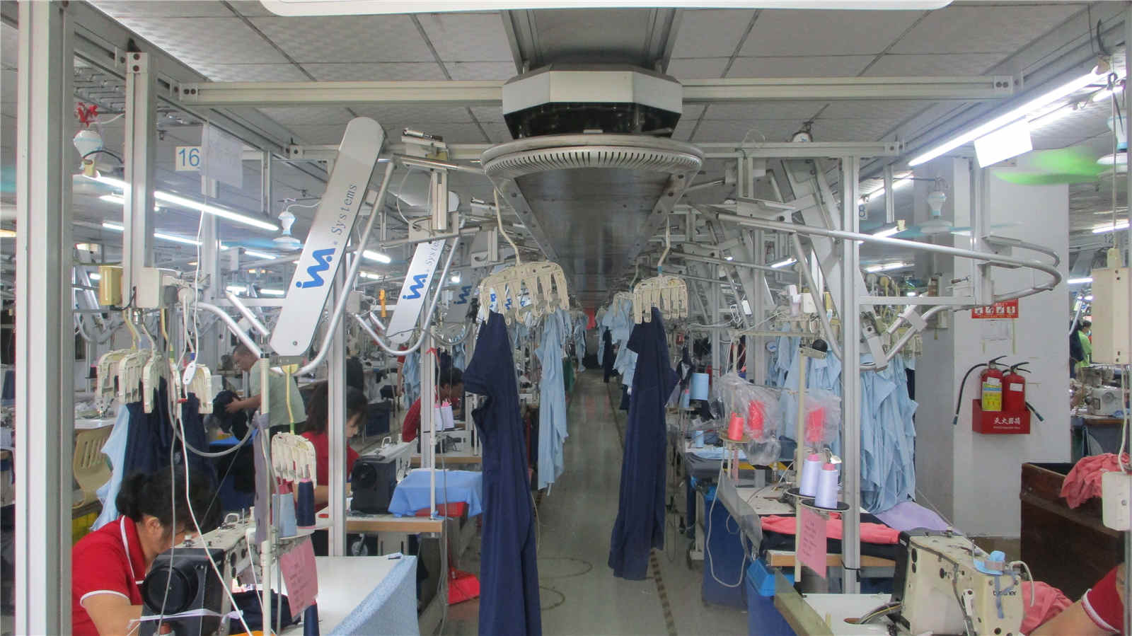 QIANDAO INDUSTRIAL (HONGKONG) CO., LIMITED Golf Apparel