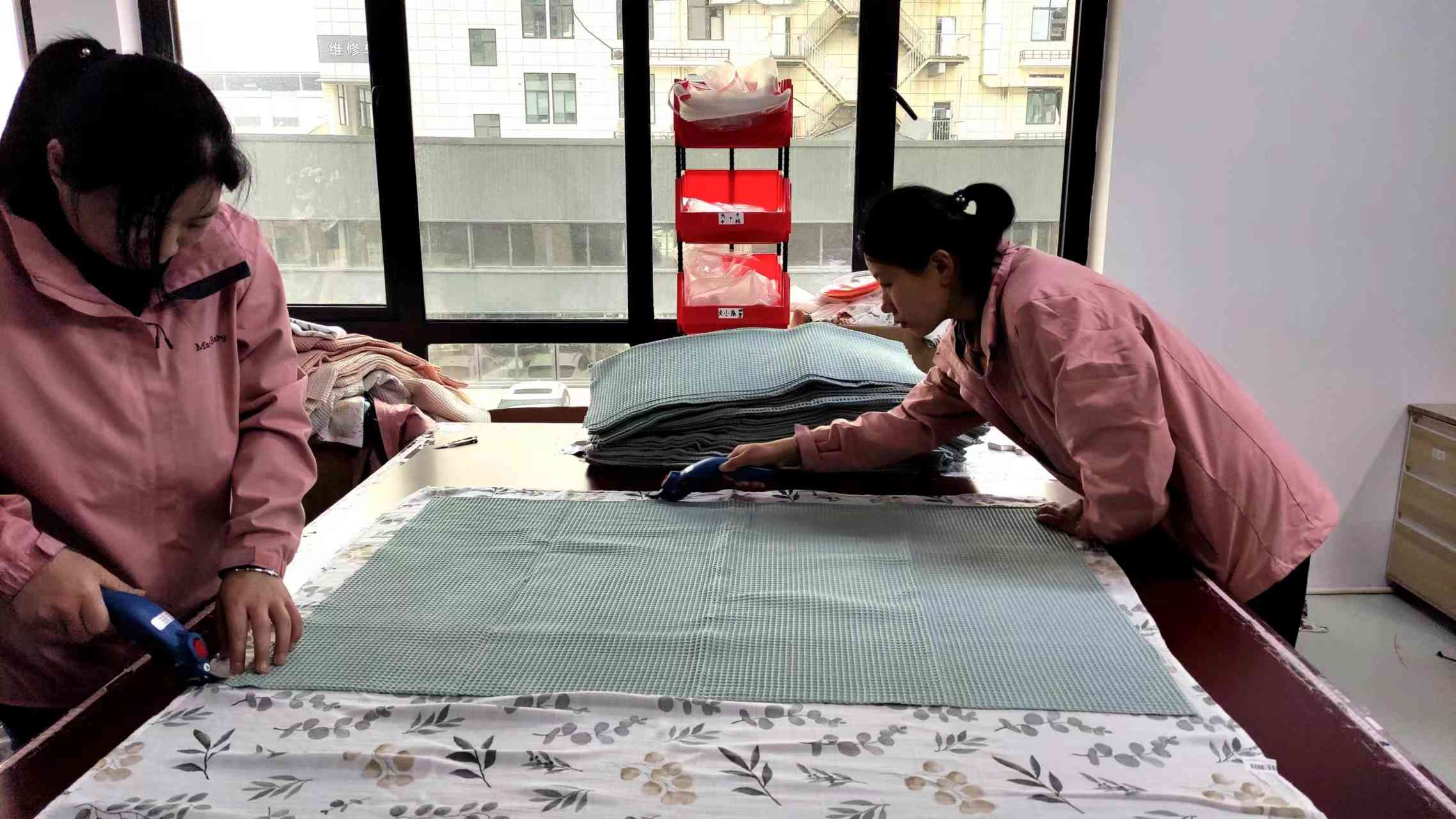 Ningbo Lifetree Trade Co., Ltd. Baby Bedding