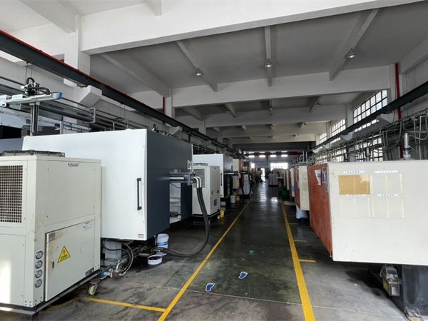 KUiFBWSlCaO7d4yFpmJUbzsjijxxjI17iQUPAuqd9nemfoxiwCZQDIPKta365xtK.jpg