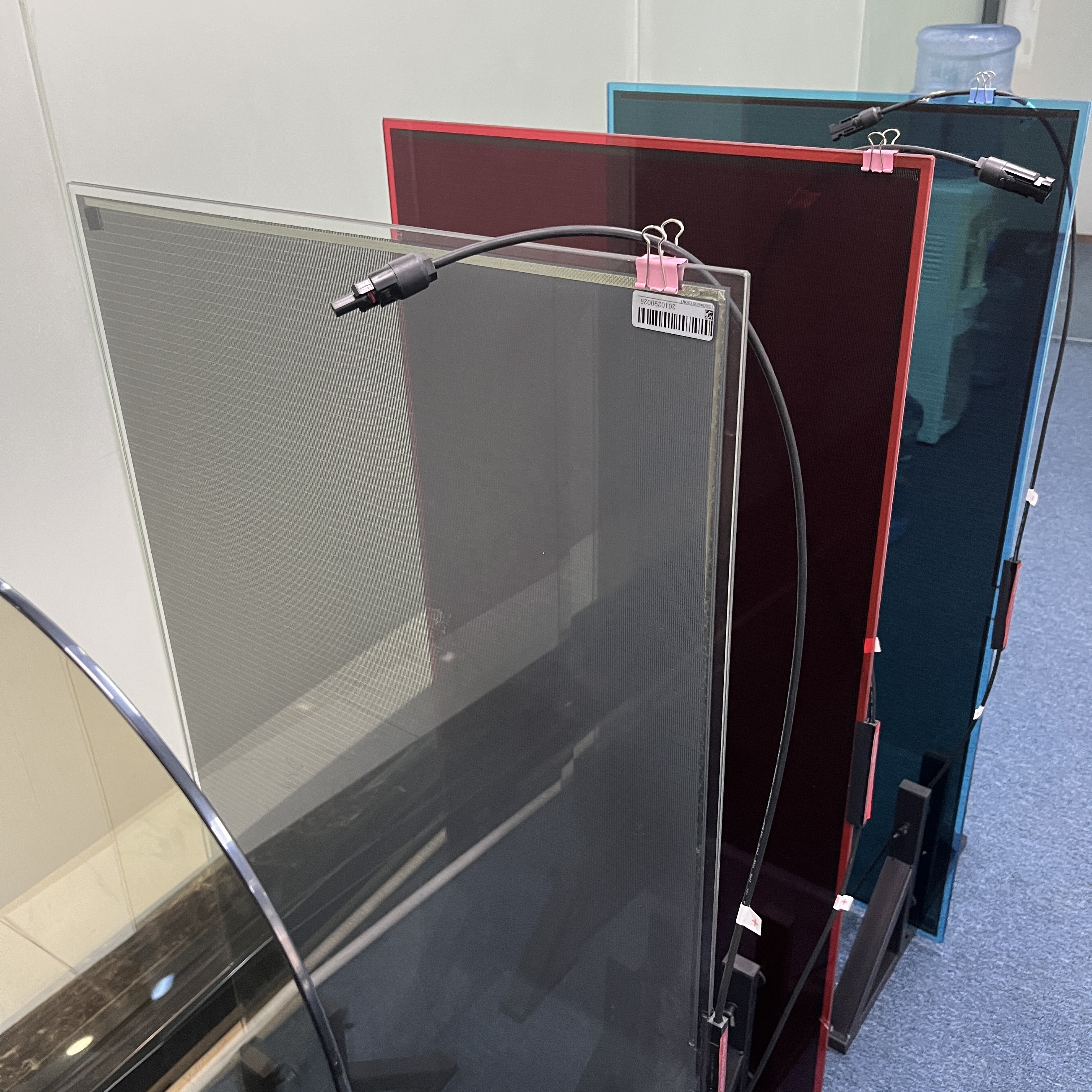 Transparency 10% 20% 30% 40% CdTe Thin Film Power Glass BIPV Solar Panel Facade For Fencing Bacony