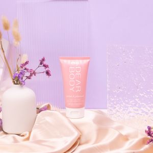 OEM whitening smoothing body lotion cream butter skin care set lightening body lotion