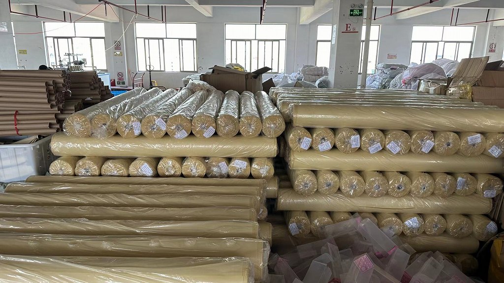 Yiwu Alice Bags Co., Ltd. Cosmetic Bag