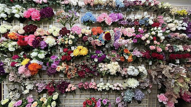 Yiwu Season Import And Export Co., Ltd Artificial garland