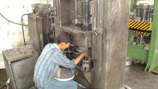 C.C. FACTORIES (WAZIRABAD) PRIVATE LIMITED Cookware Set
