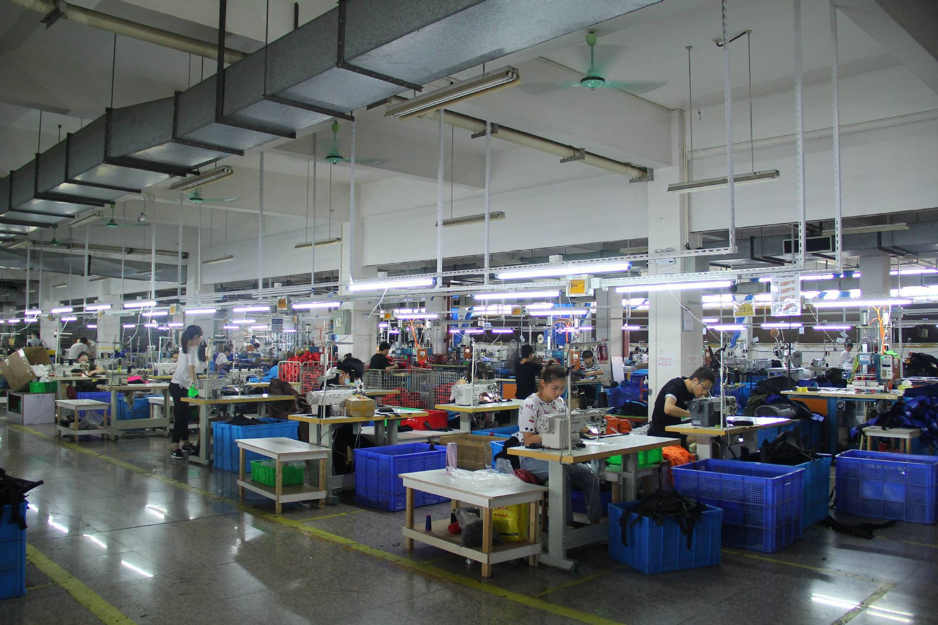 Foshan Xinmengsi E-Commerce Co., Ltd. Pet Grooming Supplies
