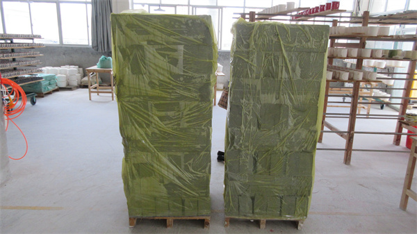 Quanzhou Real Fine Crafts Co., Ltd. Tourist Souvenirs