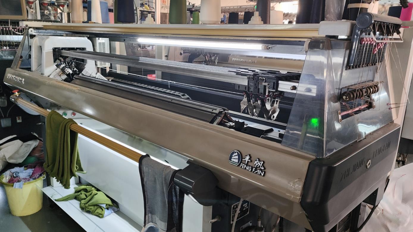 Guangzhou Shangsi Fashion Co., Ltd. factory image 3