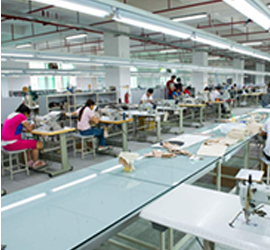 Guangzhou LiangYi Wedding Supplies Co., Ltd. Table covers