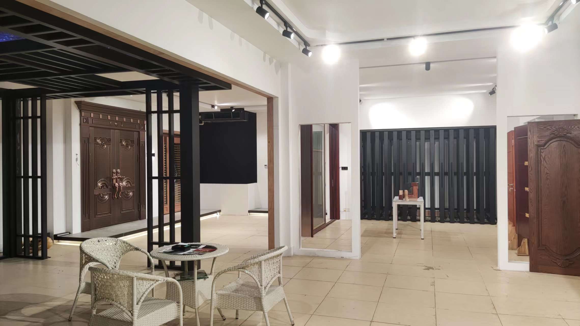 Foshan Baivilla Doors and Windows System Co., Ltd. Aluminum Doors