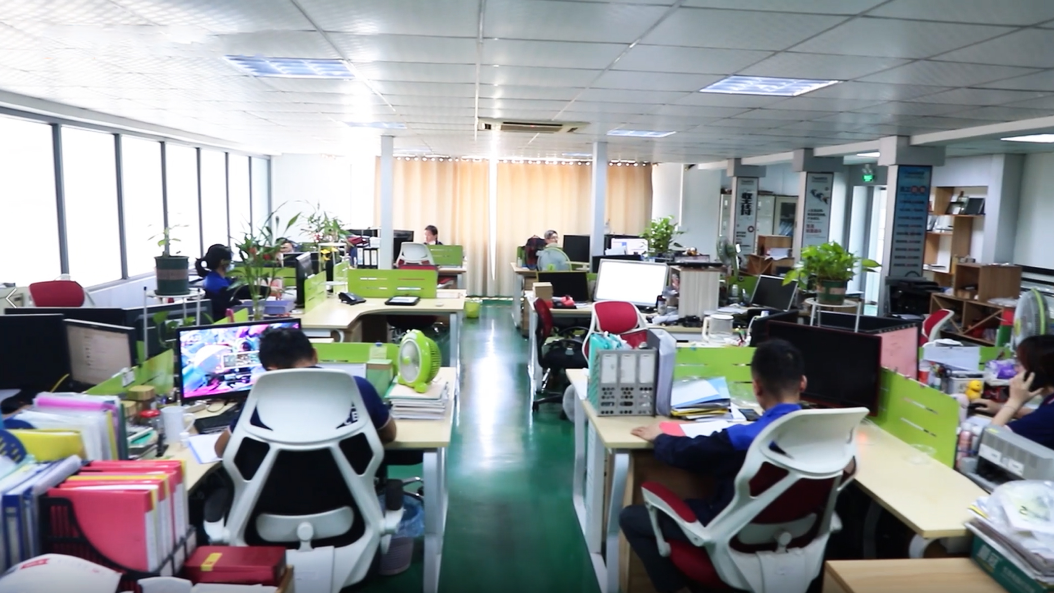 Guangzhou Juyuan Photovoltaic Technology Co., Ltd. factory image 3