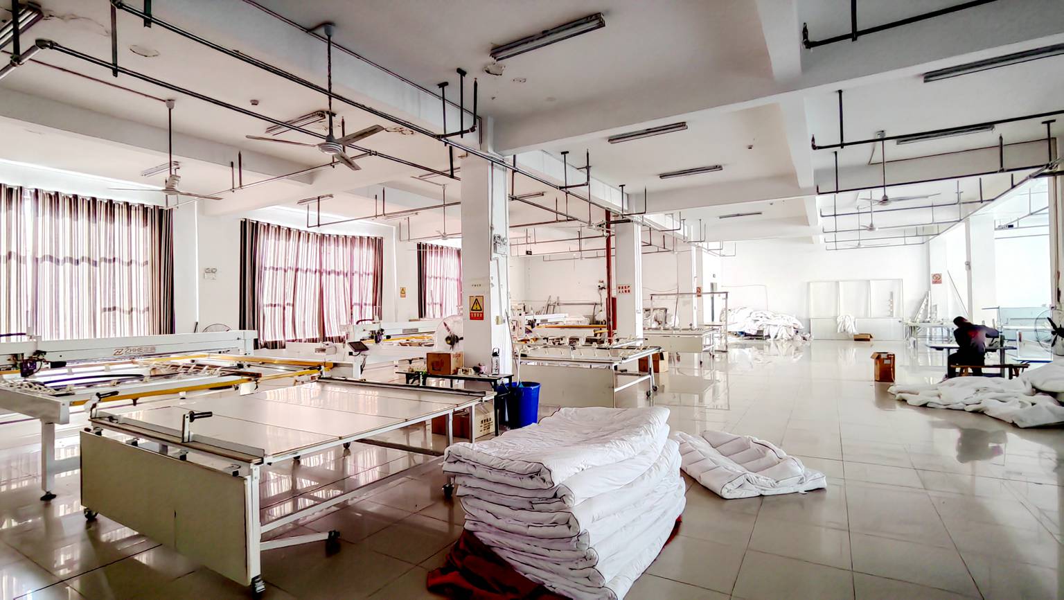 Nantong Gold Sufang Weaving Co., Ltd Hotel Bedding Set