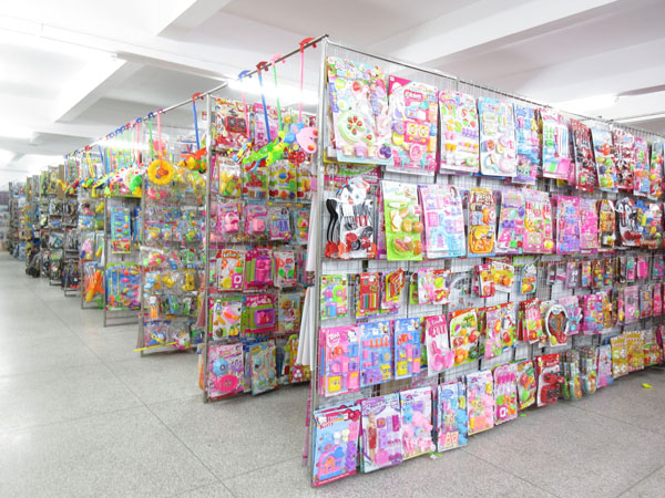 Jinming Toys & Crafts Imp. & Exp. Co., Ltd. R/C Car