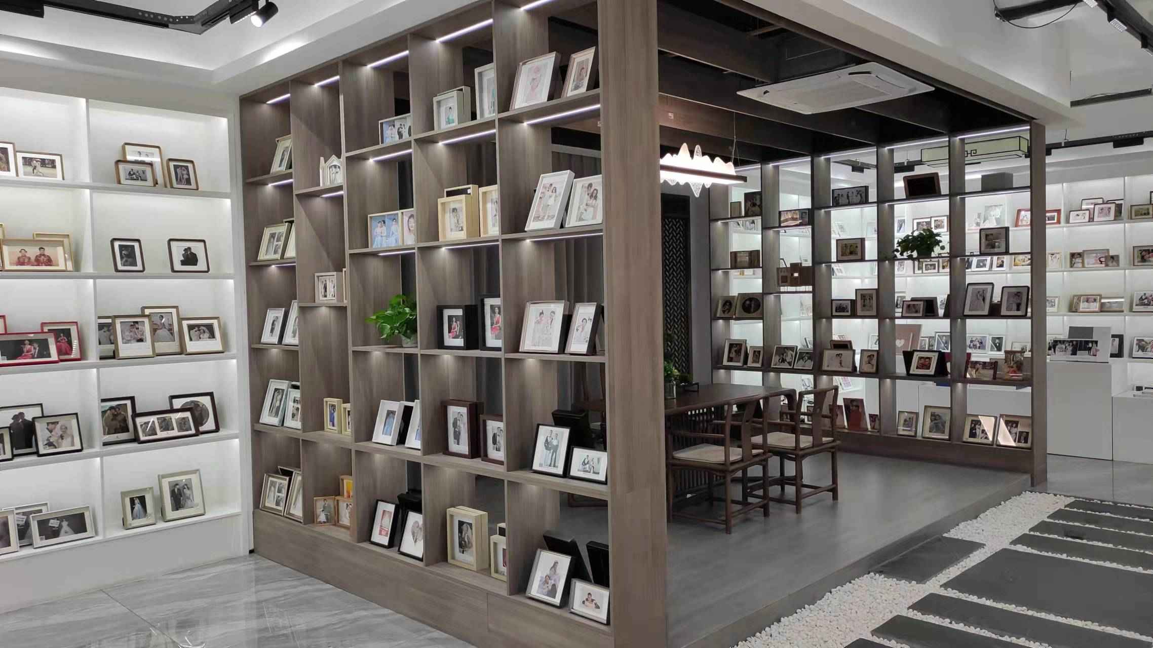 Shaoxing Aibo Arts & Crafts Co., Ltd. Photo Frame