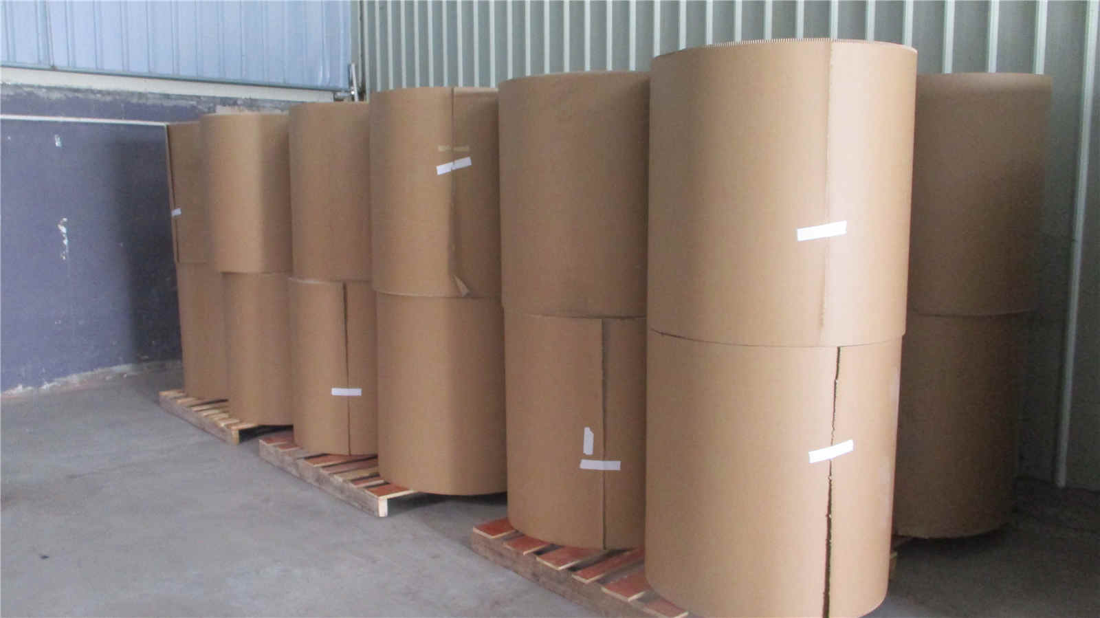 Dongguan Mingjian Industrial Co., Ltd. Cardboard Cat Sofa