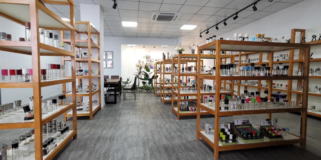 Ningbo Haishu Garron Houseware Co., Ltd. Coffee Grinders