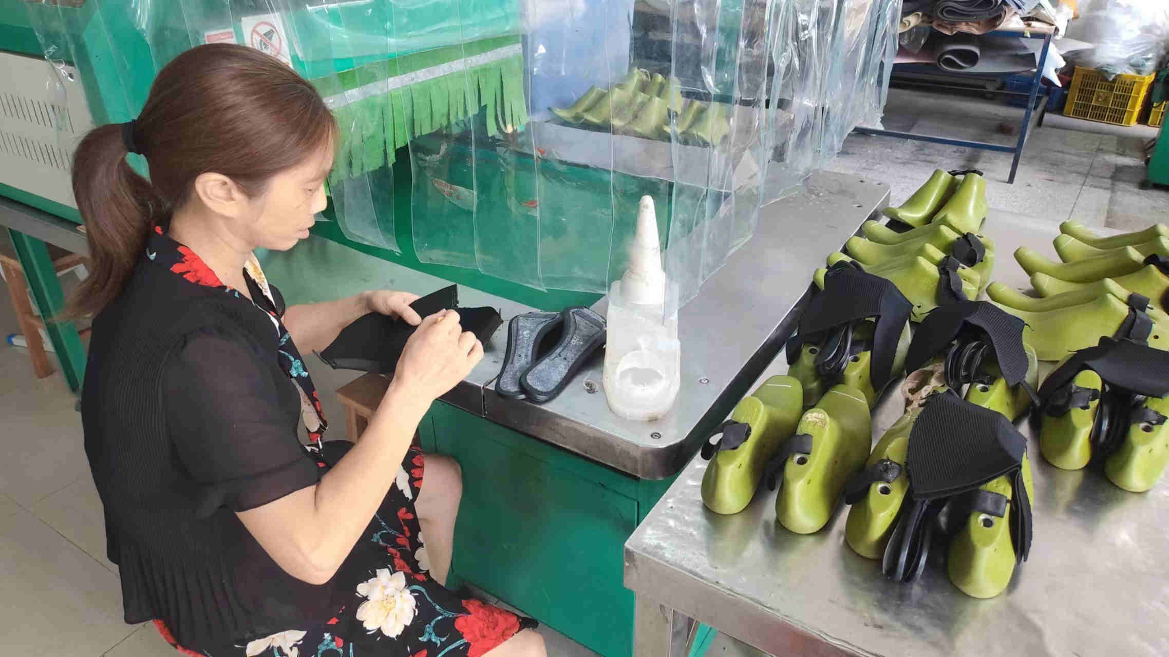 Dongguan Ai Mei Cheng Shoes Co., Ltd. Sandals
