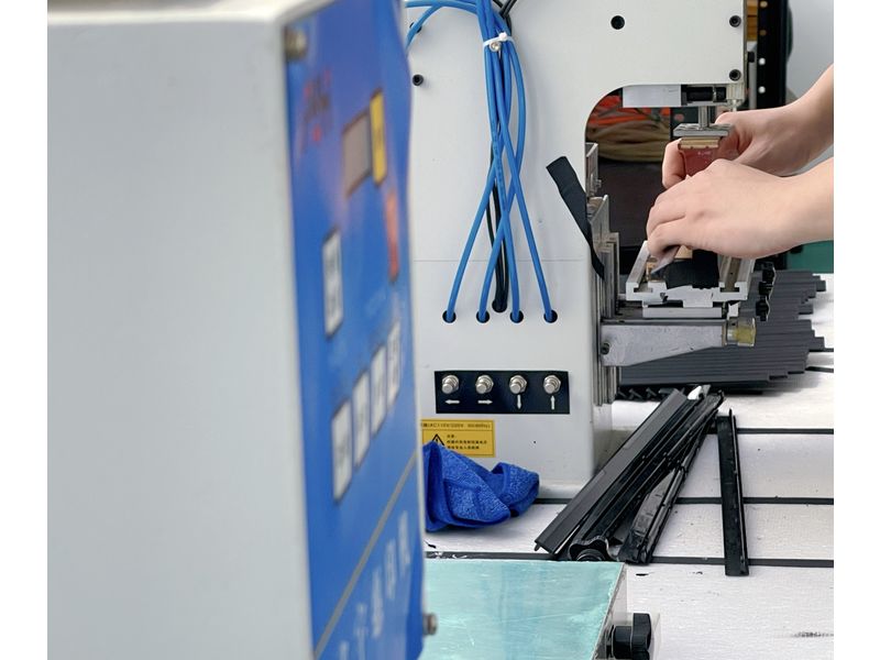 Guangdong Songmei Electronics Co., Ltd. LCD Monitor