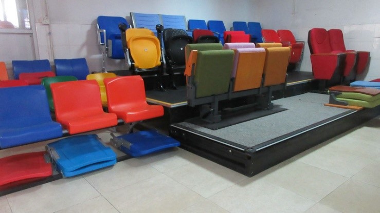 Guangzhou Smart Sports Industrial Co., Ltd. Retractable Bleachers